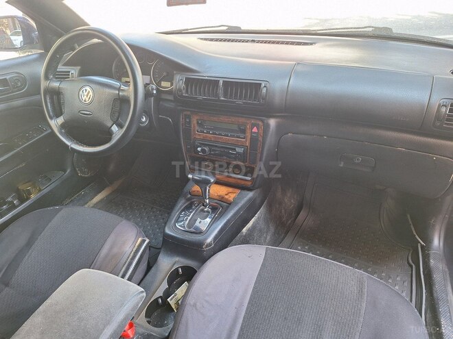 Volkswagen Passat 2001, 191,237 km - 1.8 л - Bakı