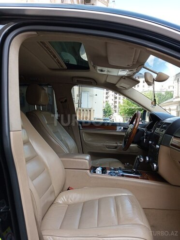 Volkswagen Touareg 2006, 182,519 km - 4.2 l - Bakı