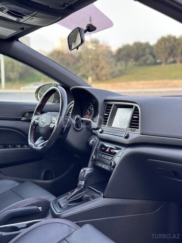 Hyundai Elantra 2018, 99,000 km - 1.6 л - Bakı