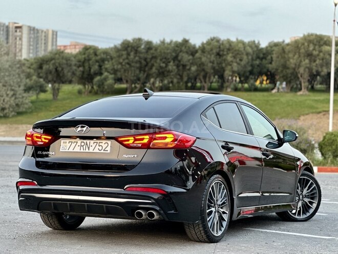 Hyundai Elantra 2018, 99,000 km - 1.6 л - Bakı