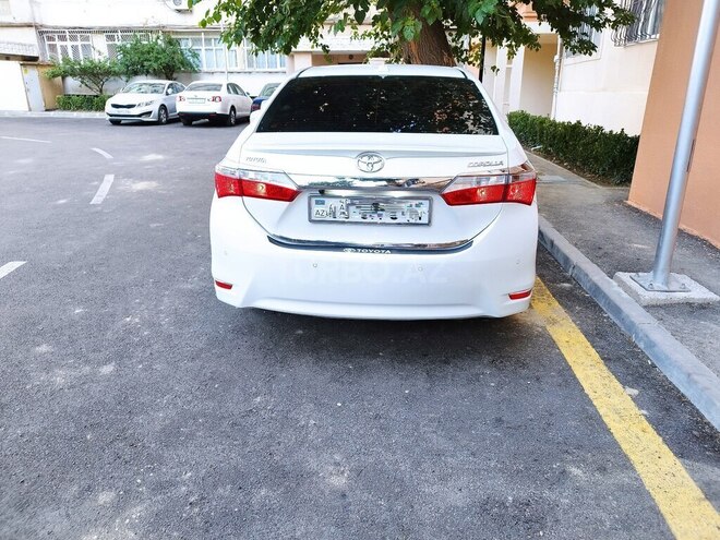 Toyota Corolla 2013, 233,200 km - 1.6 l - Bakı