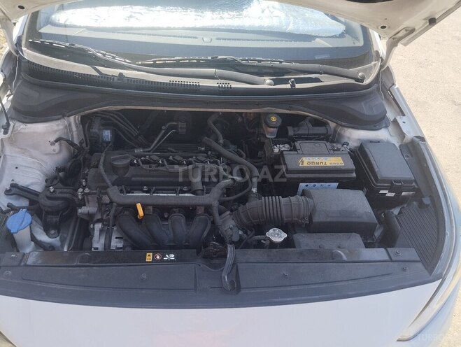 Hyundai Accent 2018, 150,000 km - 1.4 л - Bakı