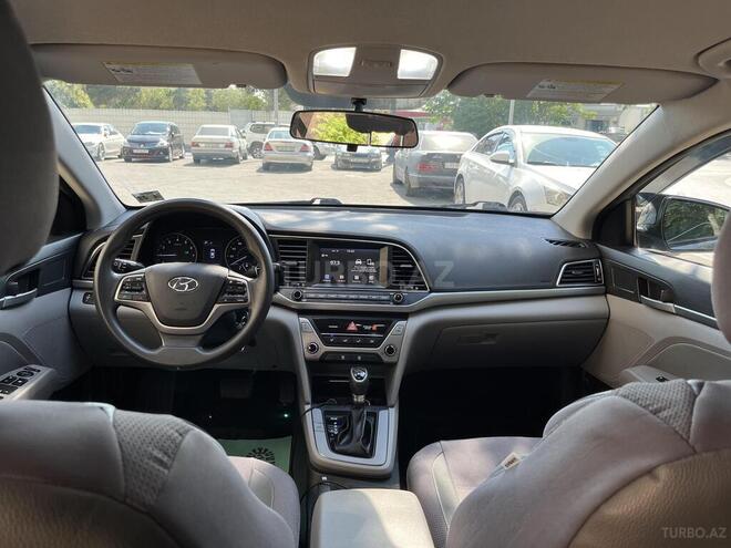 Hyundai Elantra 2018, 180,247 km - 2.0 l - Bakı