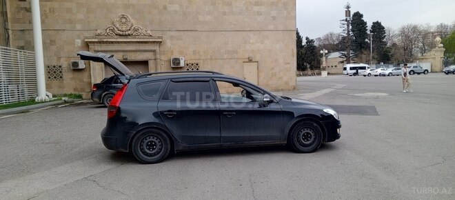 Hyundai i30 2008, 330,000 km - 1.6 л - Bakı
