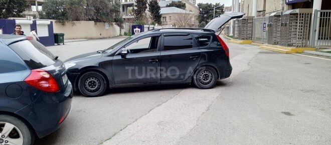Hyundai i30 2008, 330,000 km - 1.6 л - Bakı