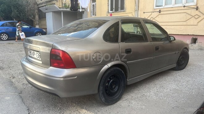 Opel Vectra 2000, 270,000 km - 2.0 l - Sumqayıt