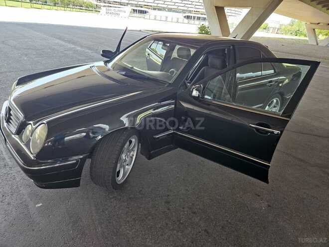 Mercedes E 220 d 2000, 317,000 km - 2.2 l - Bakı