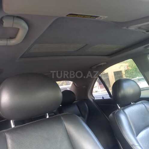 Mercedes C 180 2003, 351,000 km - 1.8 l - Qazax