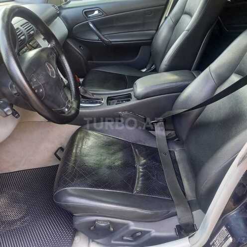 Mercedes C 180 2003, 351,000 km - 1.8 l - Qazax