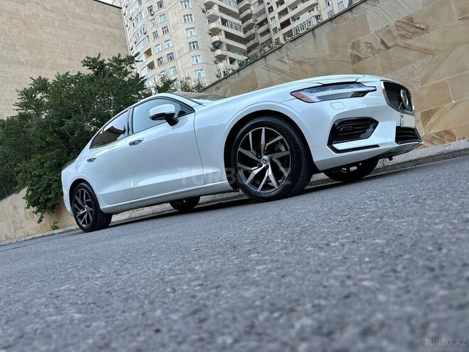 Volvo S60 2020, 28,000 km - 2.0 l - Bakı