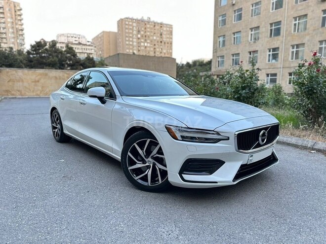 Volvo S60 2020, 28,000 km - 2.0 l - Bakı