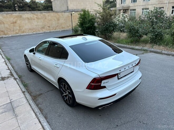 Volvo S60 2020, 28,000 km - 2.0 l - Bakı