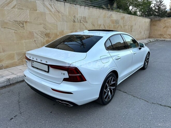 Volvo S60 2020, 28,000 km - 2.0 l - Bakı