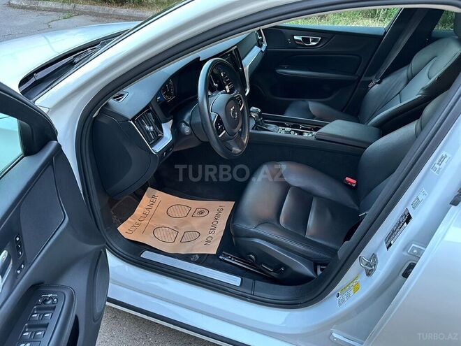 Volvo S60 2020, 28,000 km - 2.0 l - Bakı