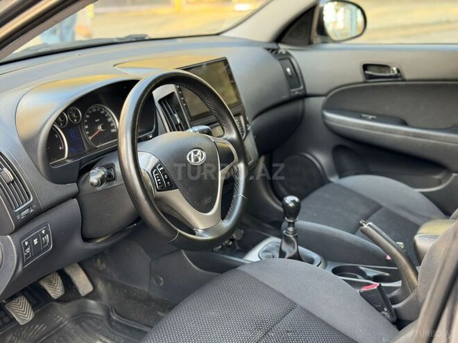 Hyundai i30 2009, 353,000 km - 1.6 l - Bakı