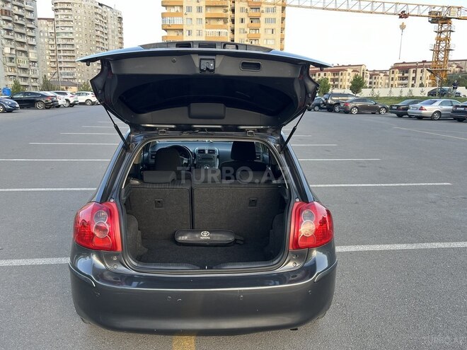 Toyota Auris 2008, 240,000 km - 1.4 l - Bakı