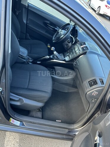 Toyota Auris 2008, 240,000 km - 1.4 l - Bakı