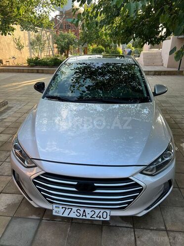 Hyundai Elantra 2018, 69,000 km - 2.0 l - Bakı