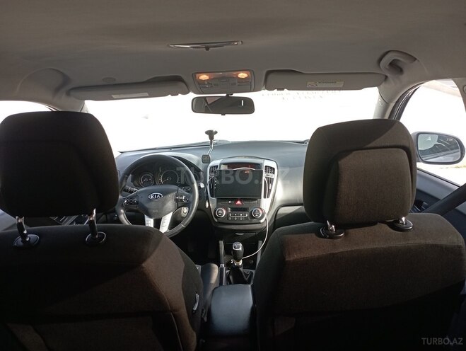 Kia Ceed 2011, 231,620 km - 1.6 l - İmişli