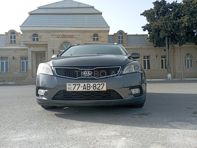 Kia Ceed 2011, 231,620 km - 1.6 l - İmişli