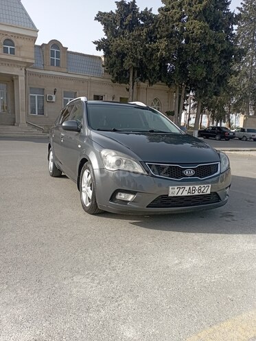 Kia Ceed 2011, 231,620 km - 1.6 l - İmişli