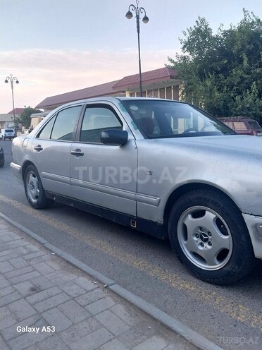Mercedes E 220 d 1997, 450,000 km - 2.2 l - Biləsuvar
