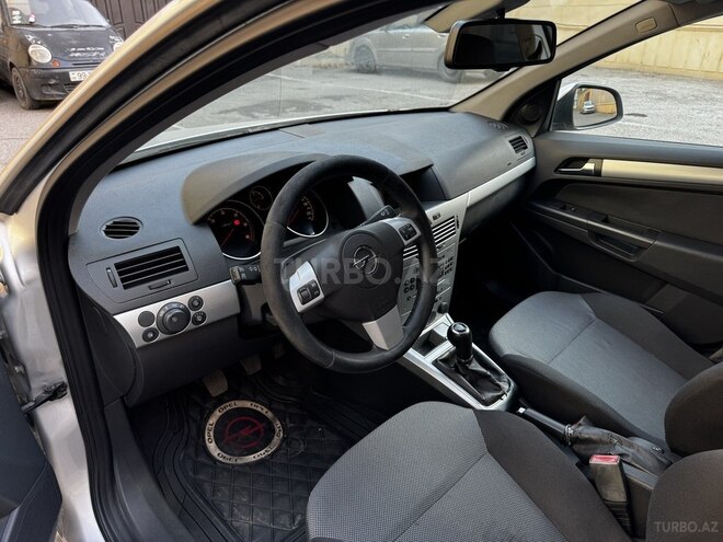 Opel Antara 2009, 325,000 km - 1.3 л - Bakı