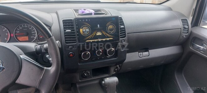 Nissan Navara 2013, 151,000 km - 2.5 l - Bakı