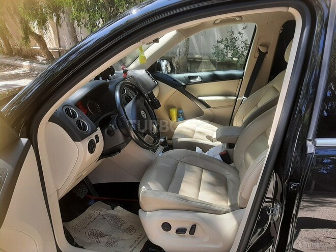 Volkswagen Tiguan 2009, 95,000 km - 2.0 л - Bakı