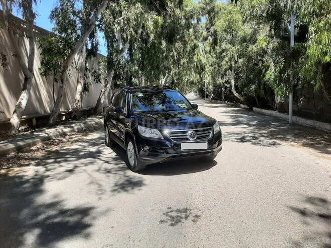 Volkswagen Tiguan 2009, 95,000 km - 2.0 л - Bakı