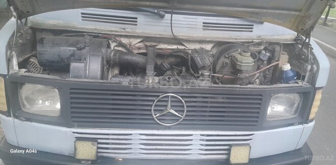 Mercedes  1994, 250,000 km - 2.9 l - Mingəçevir