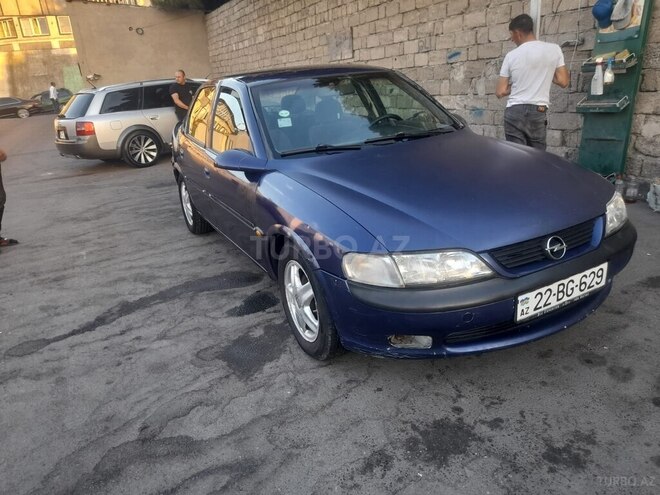 Opel Vectra 1996, 150,000 km - 1.8 л - Bakı
