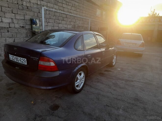 Opel Vectra 1996, 150,000 km - 1.8 л - Bakı