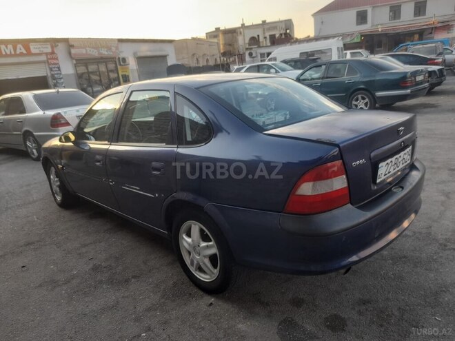 Opel Vectra 1996, 150,000 km - 1.8 л - Bakı