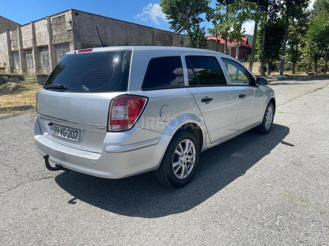 Opel Astra 2007, 301,000 km - 1.3 l - Şəki