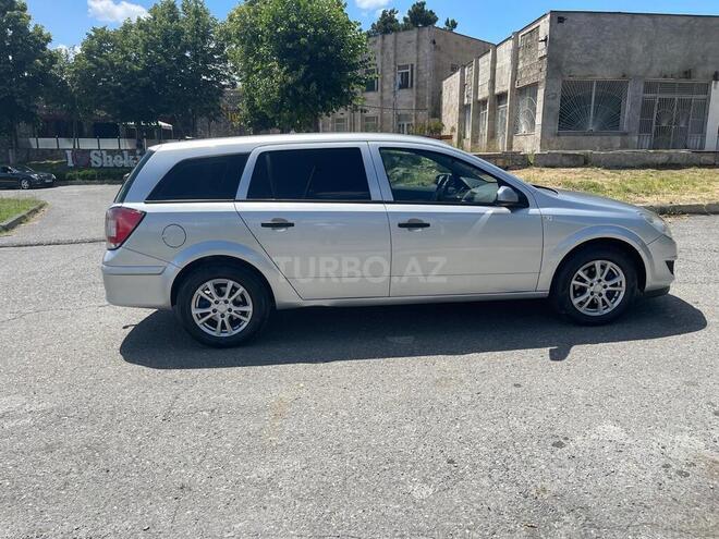 Opel Astra 2007, 301,000 km - 1.3 l - Şəki