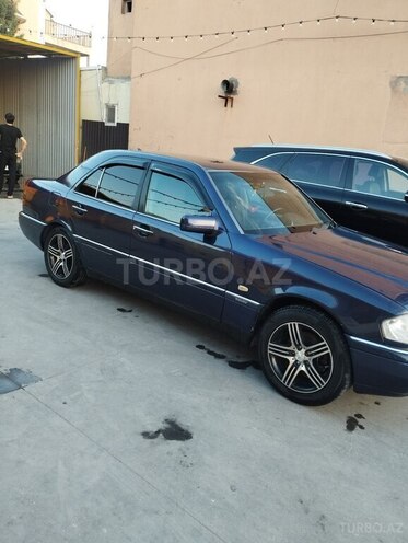 Mercedes C 180 1995, 495,000 km - 1.8 л - Bakı