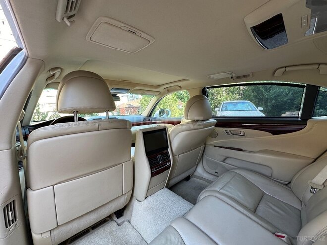 Lexus LS 460 2010, 179,400 km - 4.6 l - Bakı