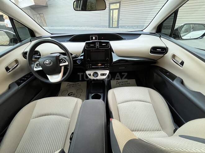 Toyota Prius 2018, 71,000 km - 1.8 l - Bakı