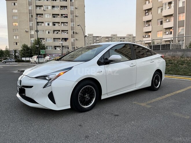 Toyota Prius 2018, 71,000 km - 1.8 l - Bakı