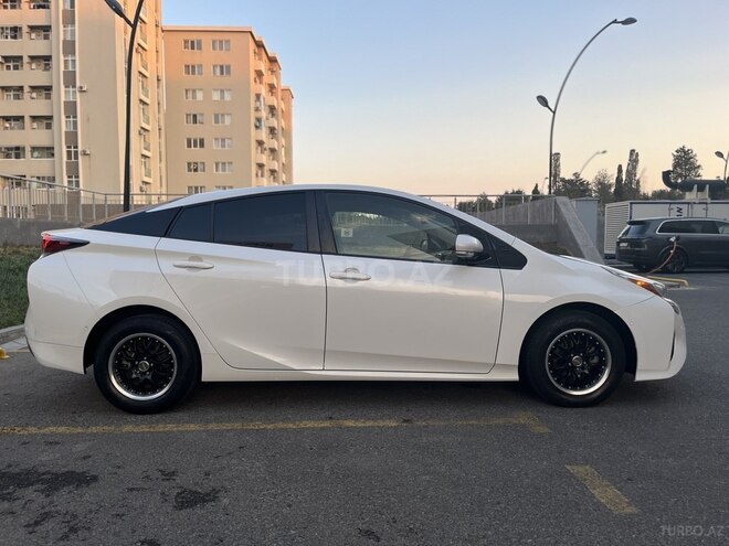 Toyota Prius 2018, 71,000 km - 1.8 l - Bakı
