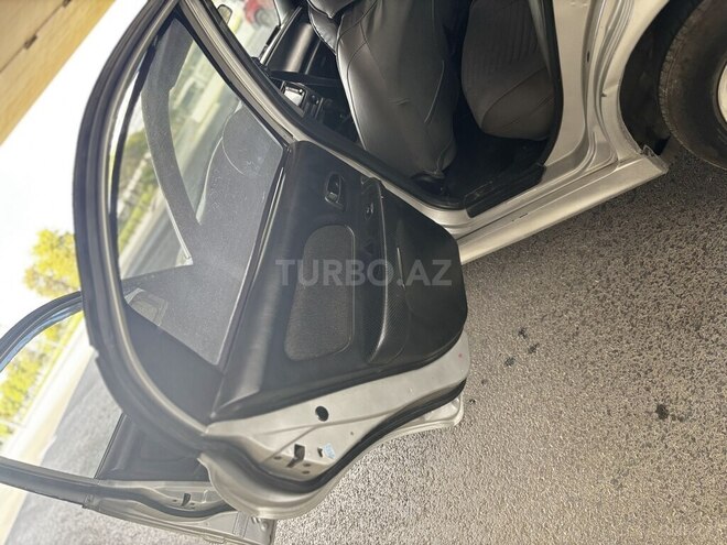 Hyundai Sonata 2004, 270,000 km - 2.0 l - Bakı