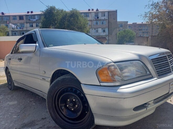 Mercedes C 200 1999, 390,000 km - 2.0 l - Sumqayıt