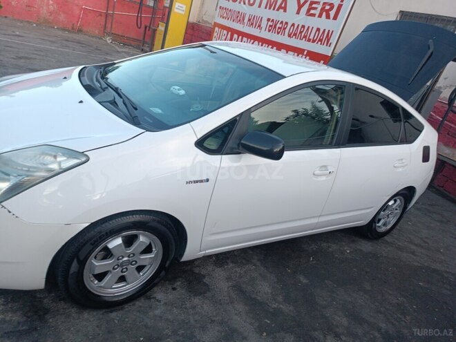 Toyota Prius 2009, 300,000 km - 1.5 л - Bakı