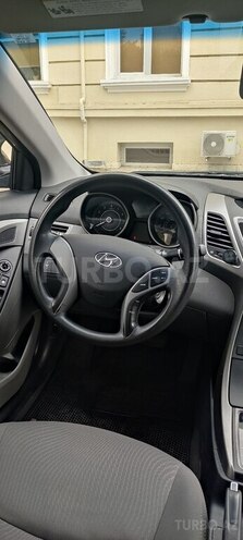 Hyundai Elantra 2015, 107,550 km - 1.8 l - Bakı