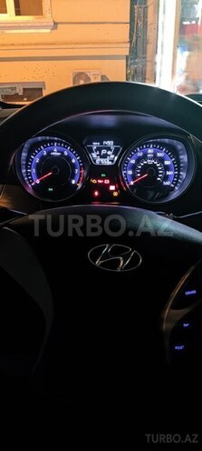 Hyundai Elantra 2015, 107,550 km - 1.8 l - Bakı