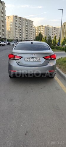 Hyundai Elantra 2015, 107,550 km - 1.8 l - Bakı