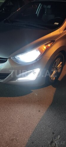 Hyundai Elantra 2015, 107,550 km - 1.8 l - Bakı