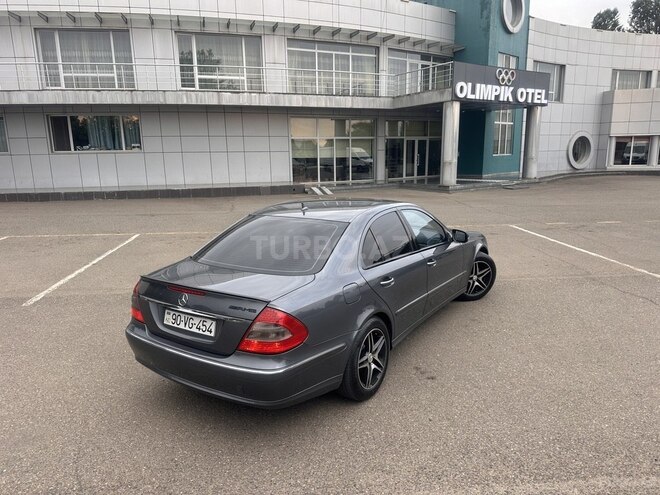 Mercedes E 220 d 2006, 284,556 km - 2.2 l - Bakı