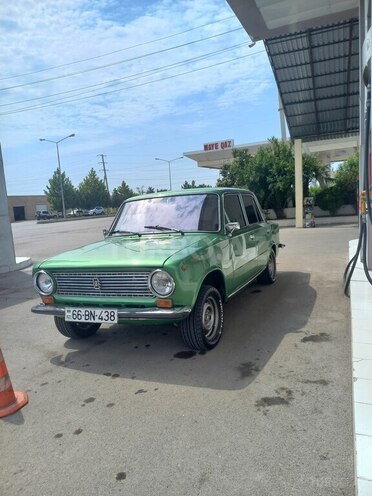 LADA (VAZ) 21011 1981, 80,000 km - 1.5 l - Yevlax